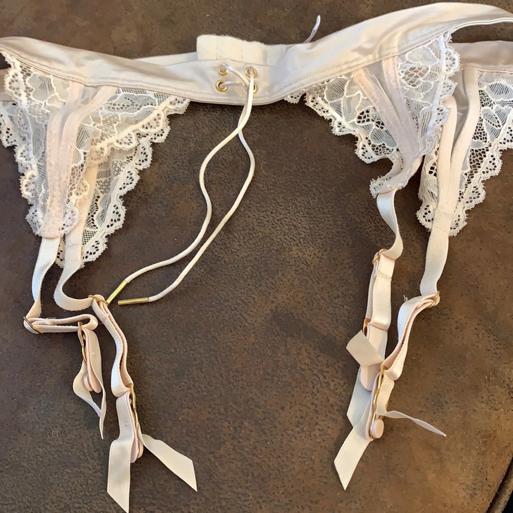 - Victoria Secret Garter Belt NWOT M/L